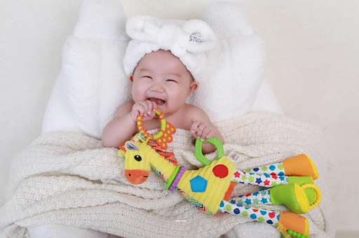 忻州怎么判断宝宝是否斜颈 忻州怎么判断宝宝是否斜颈